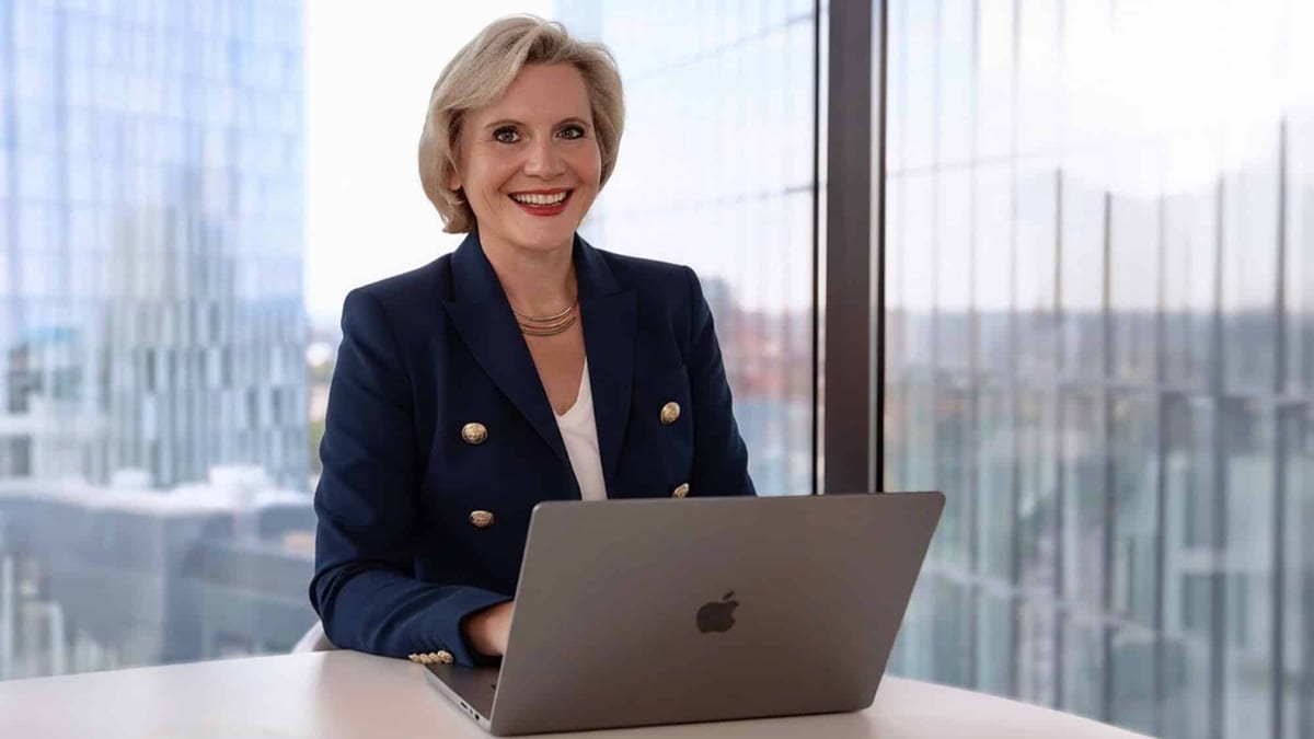 Ulrike Lang bei der Arbeit